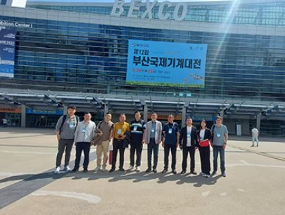 走出国门，抓新商机