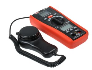 RS PRO 太阳能电表和数字万用表